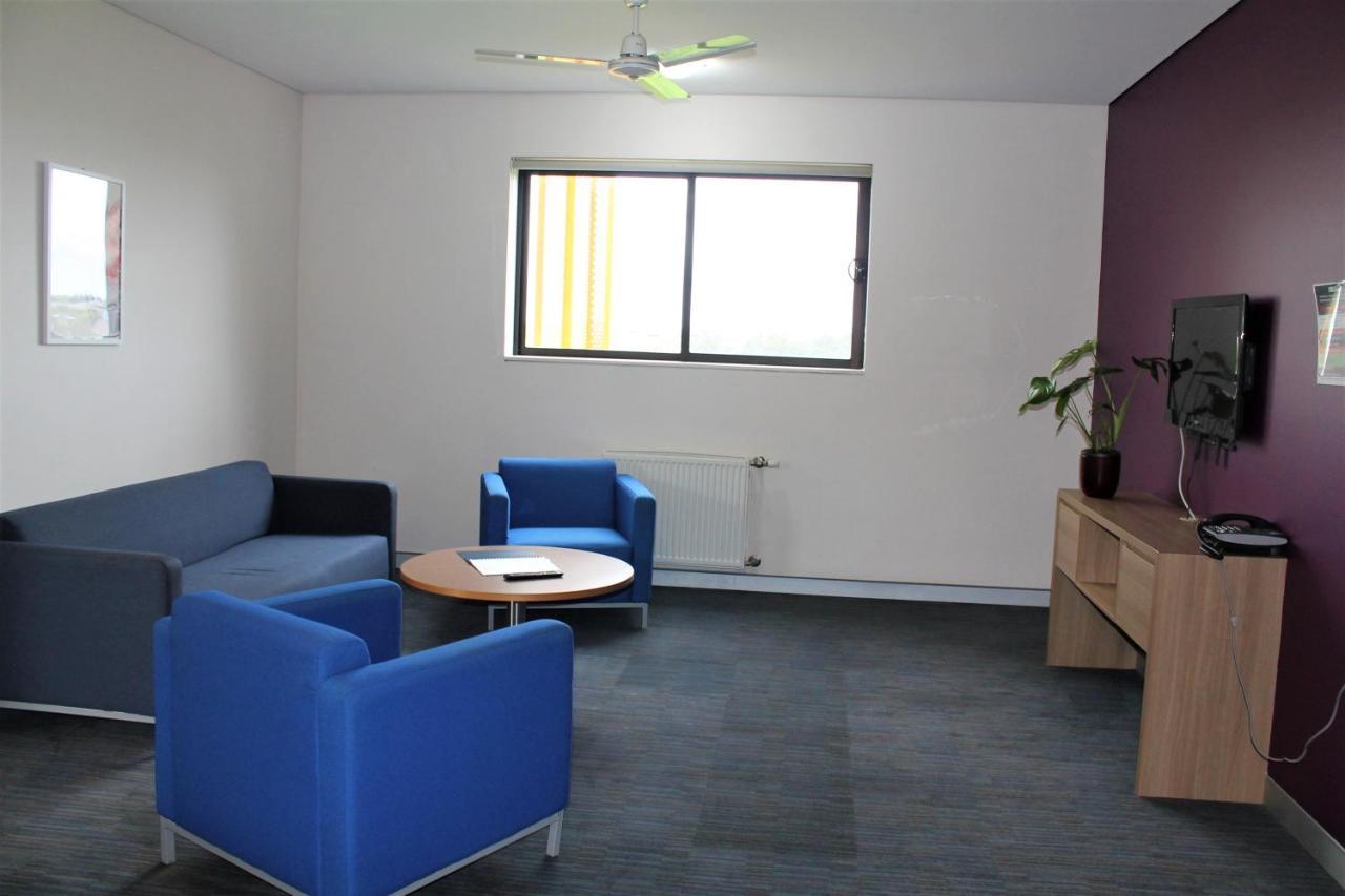 Western Sydney University Village - פנריט מראה חיצוני תמונה