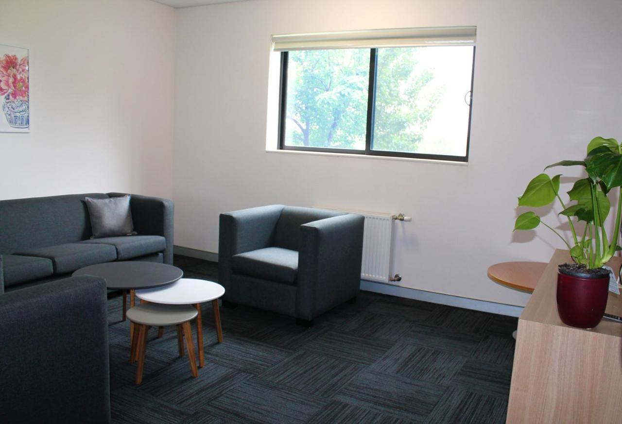 Western Sydney University Village - פנריט מראה חיצוני תמונה