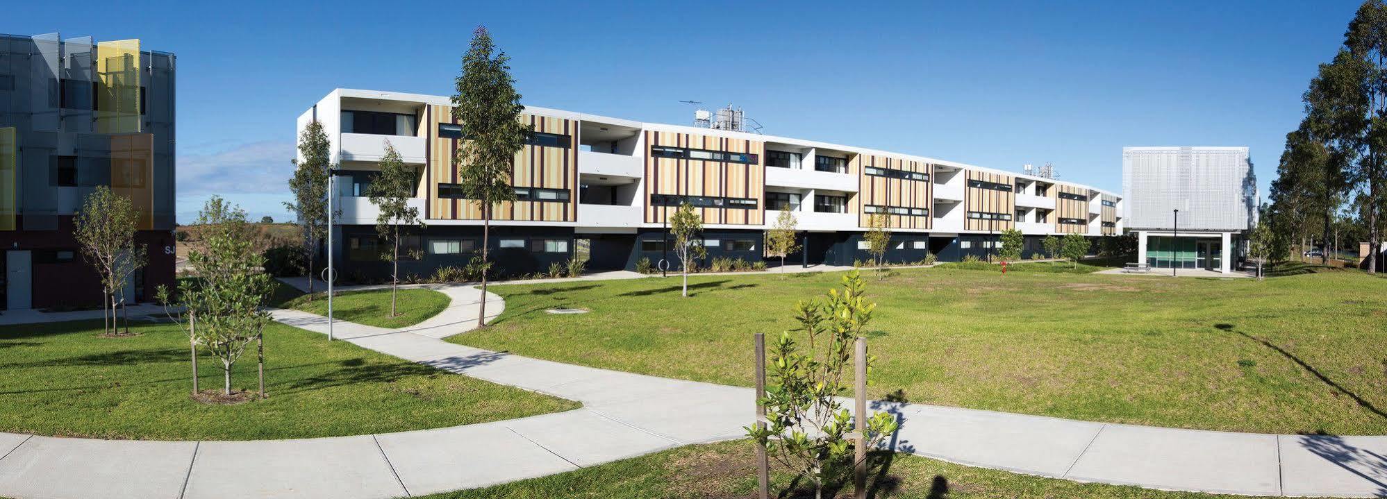 Western Sydney University Village - פנריט מראה חיצוני תמונה